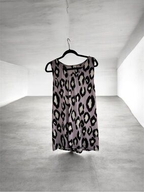 Sew in Love Women’s 3X sleeveless summer tank. Leopard print purple & black. EUC